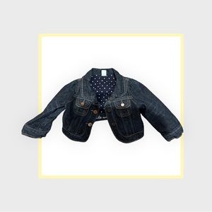 Worn once for a picture. Great condition. Smoke free, pet free home.